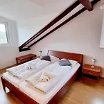 Apartman Mara Pirovac