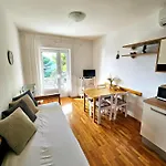 Mara Apartman *