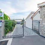 Mara Apartman