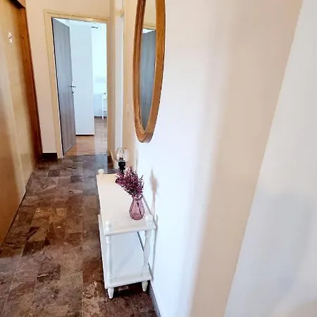 Mara Apartment