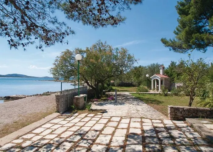 Mara * פירובאץ